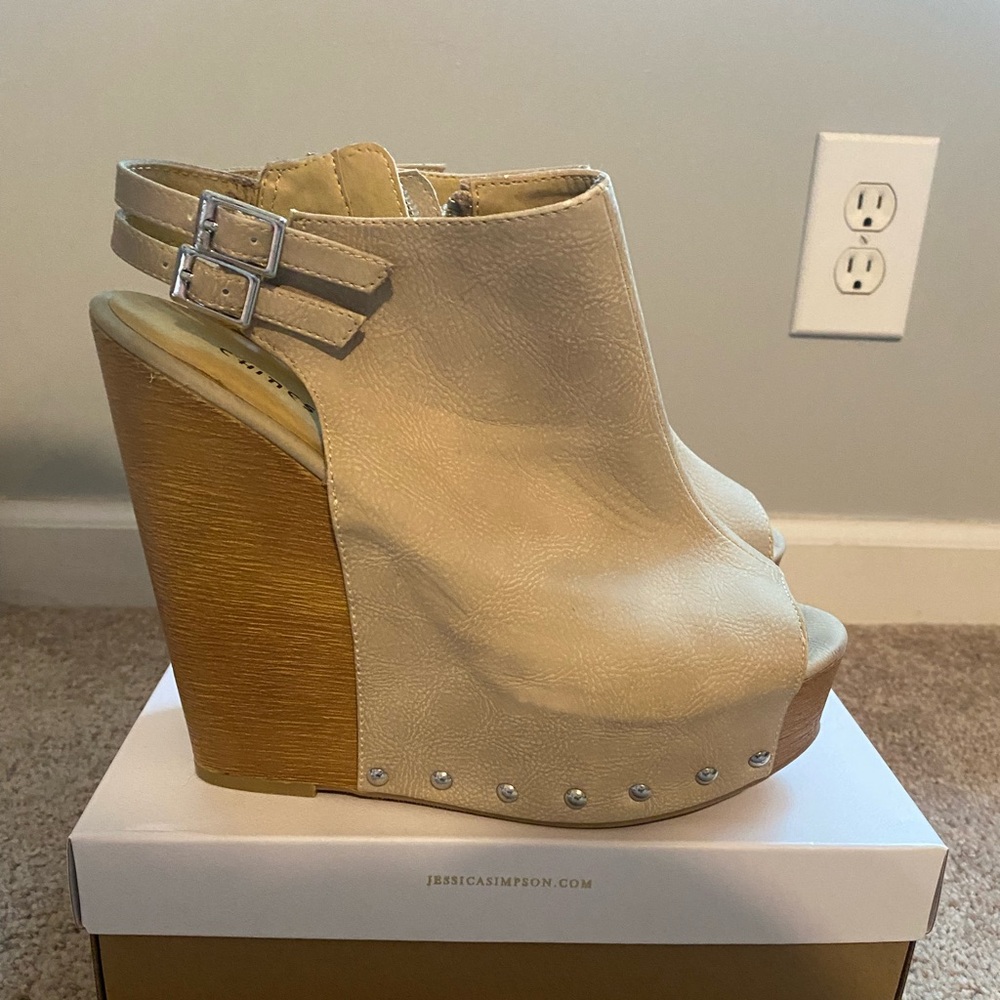 Chinese laundry Tan leather wedges with studs